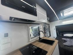 2025 Legend Trackline Hybrid Off Road 16'