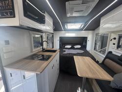 2025 Legend Trackline Hybrid Off Road 16'