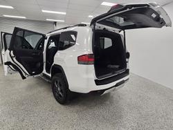 2024 Toyota Landcruiser GR Sport FJA300R 4X4 Dual Range Arctic White