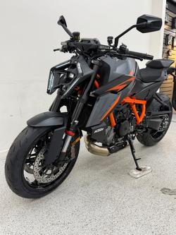 2026 Ktm 1390 SUPER DUKE R Black