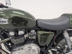 Triumph 2013 TRIUMPH 865CC THRUXTON A1 Green