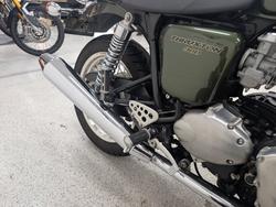 Triumph 2013 TRIUMPH 865CC THRUXTON A1 Green