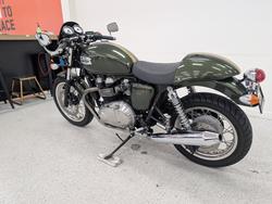 Triumph 2013 TRIUMPH 865CC THRUXTON A1 Green