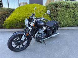 2026 Royal Enfield SUPER METEOR 650 Astral Black