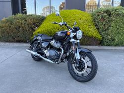2026 Royal Enfield SUPER METEOR 650 Astral Black