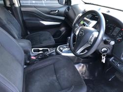 2019 Nissan Navara RX