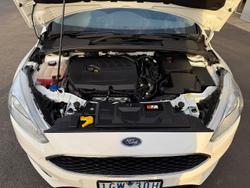 2016 Ford Focus Trend LZ Frozen White