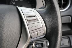 2019 Nissan Navara RX
