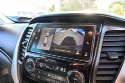 2017 Mitsubishi Pajero Sport Exceed