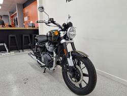 2026 Royal Enfield SUPER METEOR 650 Green