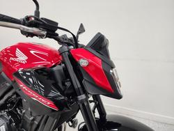 2024 Honda CB500 HORNET Red