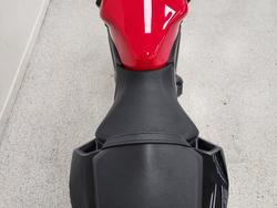 2024 Honda CB500 HORNET Red