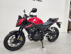 2024 Honda CB500 HORNET Red