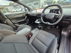 2024 MG MG4 Excite 64