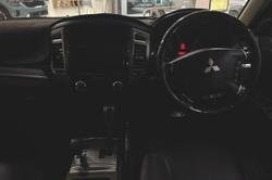 2016 Mitsubishi Pajero Exceed