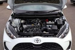 2024 Toyota Yaris Ascent Sport