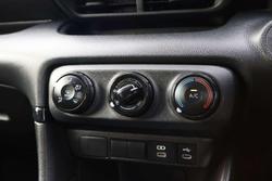 2024 Toyota Yaris Ascent Sport
