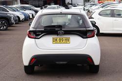 2024 Toyota Yaris Ascent Sport