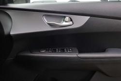 2024 Kia Cerato S