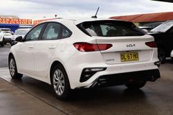 2024 Kia Cerato S