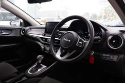 2024 Kia Cerato S