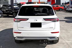 2025 Mitsubishi Outlander Aspire