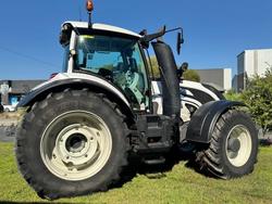 2019 Valtra T234d White