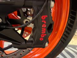 2026 KTM 990 Duke R Duke Orange