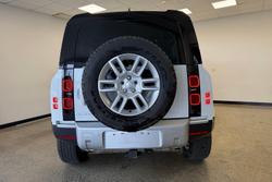 2025 Land Rover Defender 110 P400 S