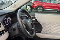 2022 Mitsubishi Outlander Exceed