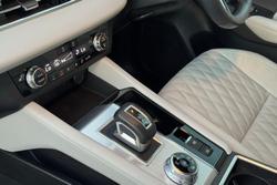 2022 Mitsubishi Outlander Exceed
