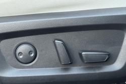 2022 Mitsubishi Outlander Exceed