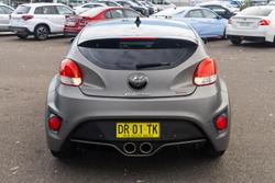 2016 Hyundai Veloster SR Turbo