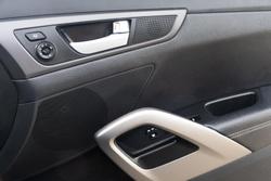 2016 Hyundai Veloster SR Turbo