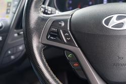 2016 Hyundai Veloster SR Turbo