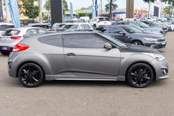2016 Hyundai Veloster SR Turbo