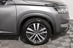 2022 Nissan Pathfinder Ti-L
