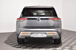 2022 Nissan Pathfinder Ti-L
