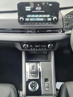 2022 Mitsubishi Outlander LS