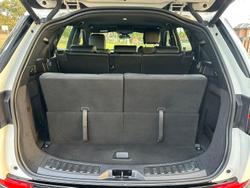2022 Land Rover Discovery Sport P250 R-Dynamic SE