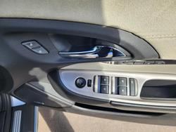 2015 Holden Calais V