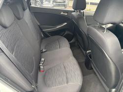 2016 Hyundai Accent Active
