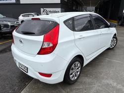 2016 Hyundai Accent Active