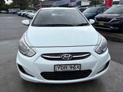 2016 Hyundai Accent Active
