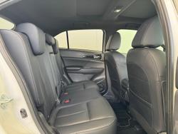 2022 Mitsubishi Eclipse Cross PHEV Exceed