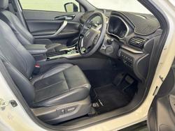 2022 Mitsubishi Eclipse Cross PHEV Exceed