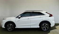 2022 Mitsubishi Eclipse Cross PHEV Exceed