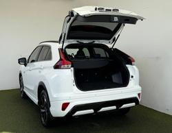 2022 Mitsubishi Eclipse Cross PHEV Exceed
