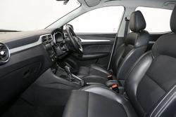 2023 MG ZS Essence
