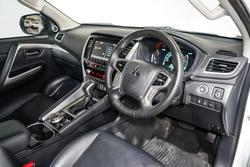 2024 Mitsubishi Pajero Sport Exceed